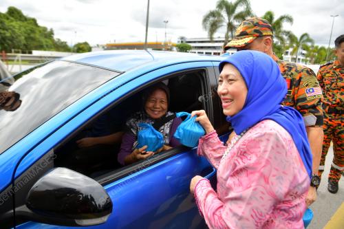 DATUK SERI NANCY SHUKRI