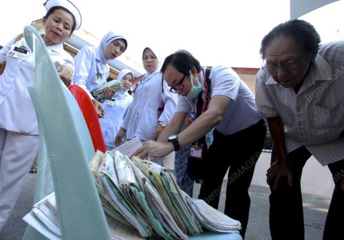 SK03_21072014_TERBAKAR