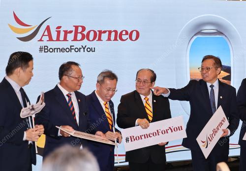 TAN SRI ABANG JOHARI TUN OPENG