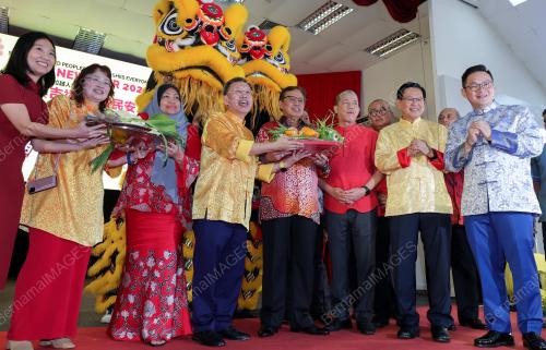 TAN SRI ABANG JOHARI TUN OPENG