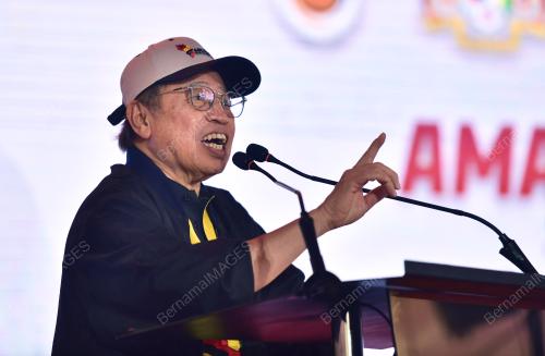 TAN SRI ABANG JOHARI TUN OPENG
