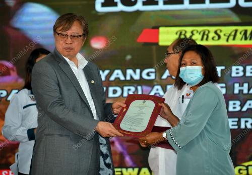 DATUK PATINGGI ABANG JOHARI TUN OPENG