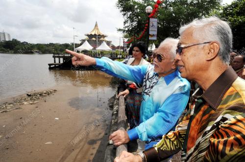 TAN SRI ABDUL TAIB MAHMUD