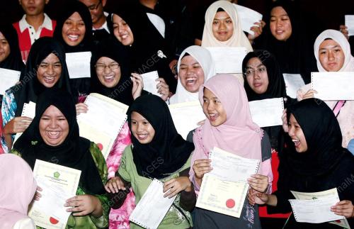PMR CEMERLANG_KUCHING