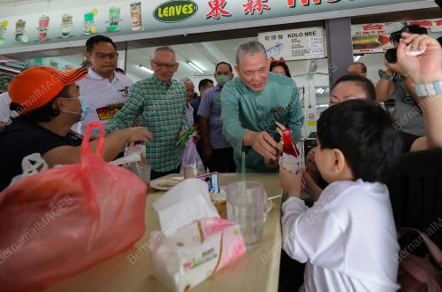 DATUK SERI FADILLAH YUSOF
