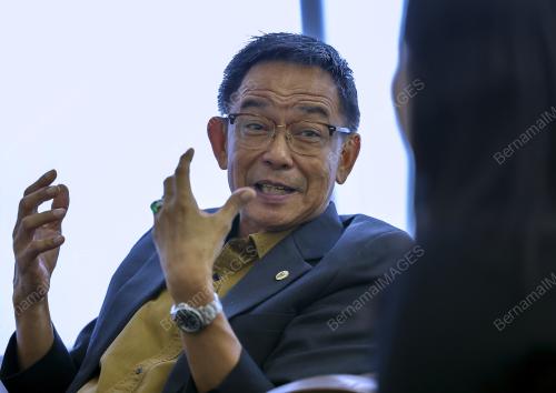 DATUK SERI ABDUL KARIM RAHMAN HAMZAH