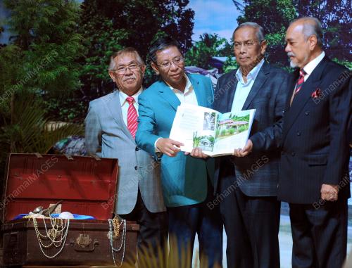 SK03_25052016_BUKU_LUNDU