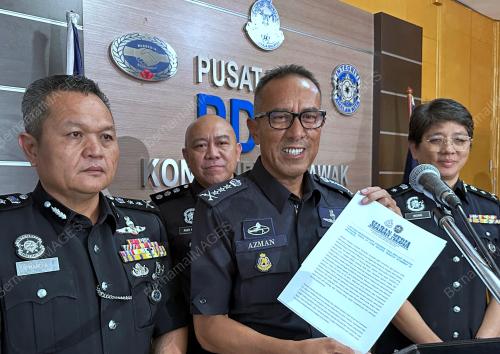 DATUK MOHD AZMAN AHMAD SAPRI