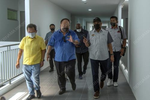 DATUK SERI REEZAL MERICAN NAINA MERICAN