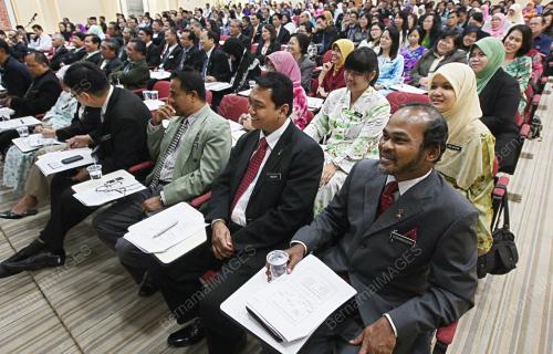 CERAMAH EKSEKUTIF