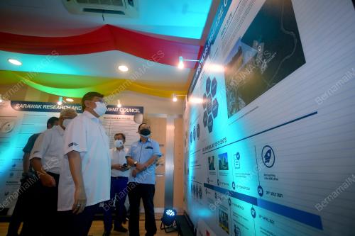 DATUK PATINGGI ABANG JOHARI TUN OPENG
