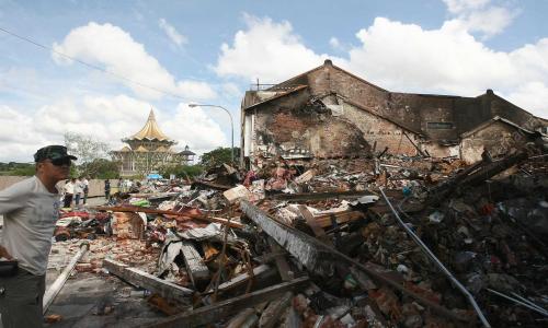 KEDAI TERBAKAR