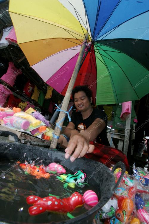 SK03_27012012_PASAR
