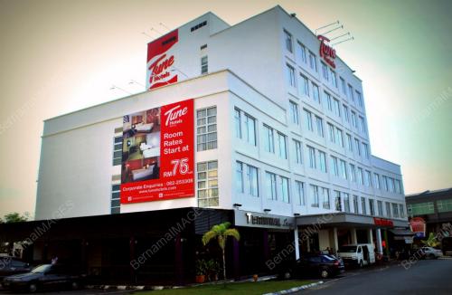SK03_27022013_HOTEL