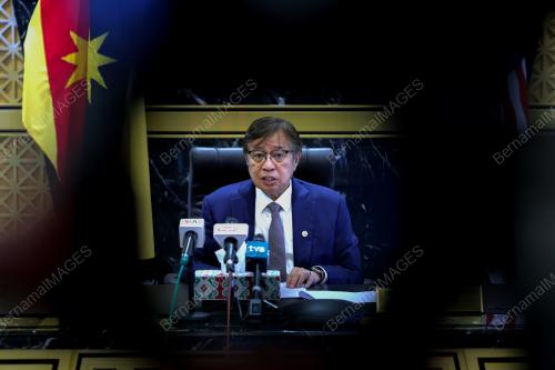 TAN SRI ABANG JOHARI TUN OPENG