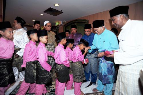 SK03_27072012_DUIT_RAYA