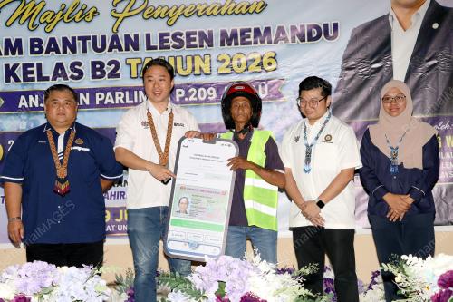 DATUK LARY SNG WEI