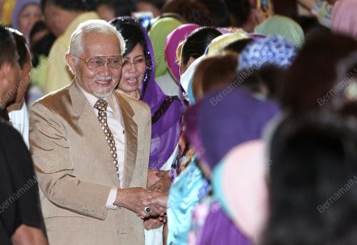 SK03_28092013_TAIB_WANITA