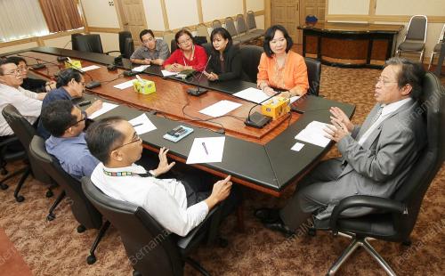 AMAR JOHARI TUN OPENG