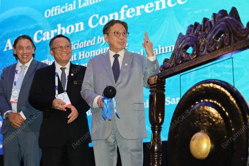 TAN SRI ABANG JOHARI TUN OPENG