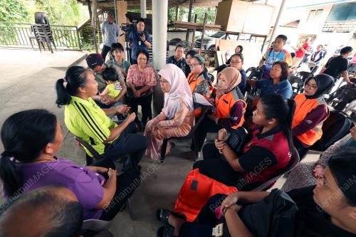 DATUK SERI FATIMAH ABDULLAH