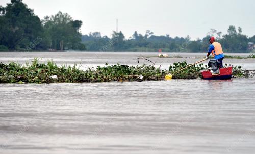 SK03_29102013_SUNGAI
