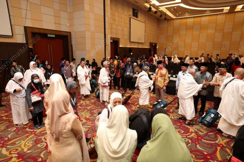 TUN DR WAN JUNAIDI TUANKU JAAFAR