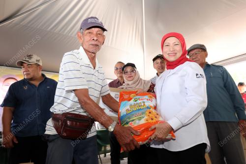 DATUK SERI NANCY SHUKRI
