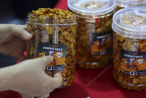 USAHAWAN KUDAPAN EMPING JAGUNG