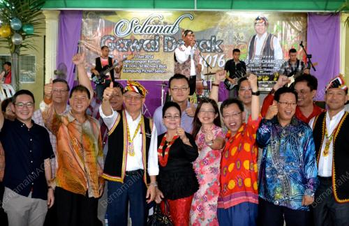 SK04_01062016_PERAYAAN_GAWAI_8