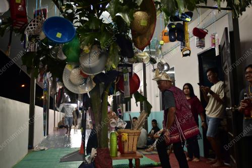 RUMAH PANJANG ENSENGEI IBAN BARU