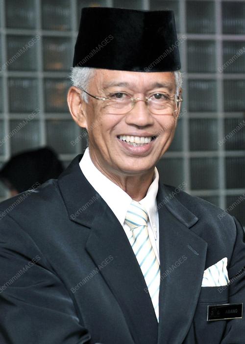 DATUK ABANG WAHAP ABANG JULAI