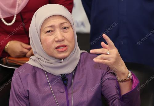 DATUK SERI NANCY SHUKRI