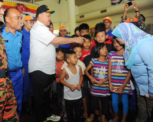 SK04_03012016_PUSAT_BANJIR