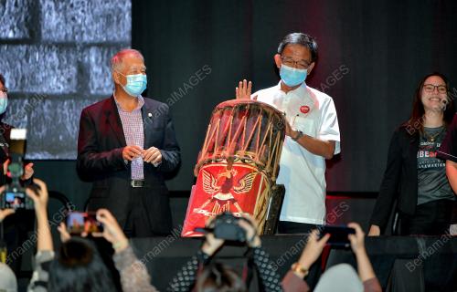 DATUK ABDUL KARIM RAHMAN HAMZAH
