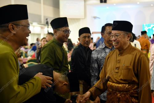 TAN SRI ABANG JOHARI TUN OPENG