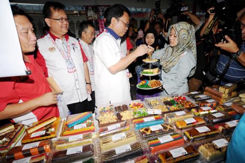SK04_03052014_SHAFIE_USAHAWAN