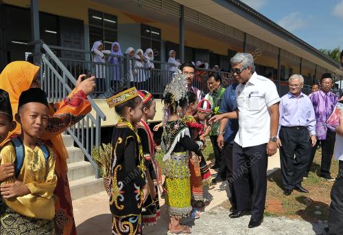 SK04_03082017_SEKOLAH
