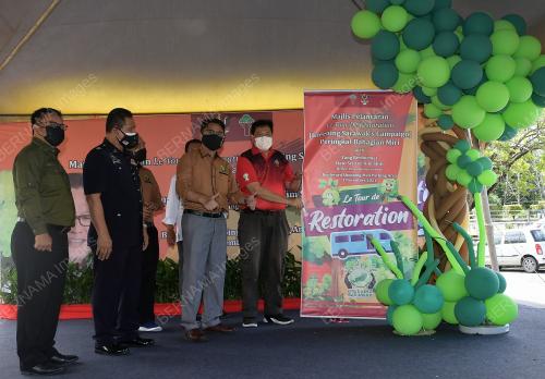 DATUK HAMDEN MOHAMMAD