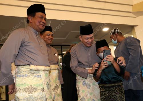 DATUK SERI FADILLAH YUSOF