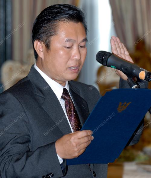 SK04_04072012_SETIAUSAHA