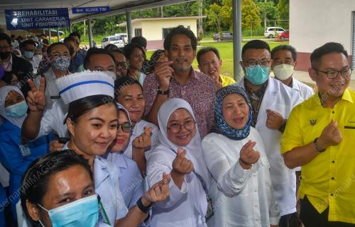 KHAIRY JAMALUDDIN ABU BAKAR