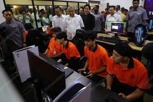 DATUK SERI DR AHMAD ZAHID HAMIDI