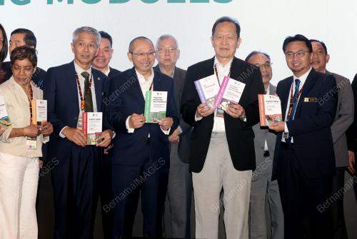 DATUK HAMDEN MOHAMMAD