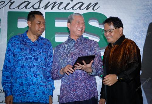 DATUK SERI FADILLAH YUSOF