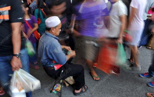 SK04_06082012_SEDEKAH