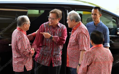 DATUK PATINGGI ABANG JOHARI TUN OPENG
