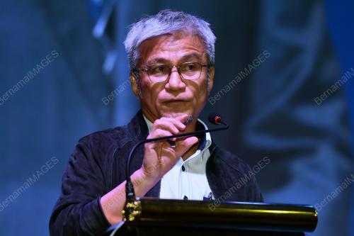 DATUK DR ANNUAR RAPAEE