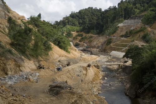 PROJEK EMPANGAN BENGOH