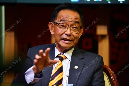 PERSIDANGAN KHAS DEWAN UNDANGAN NEGERI SARAWAK